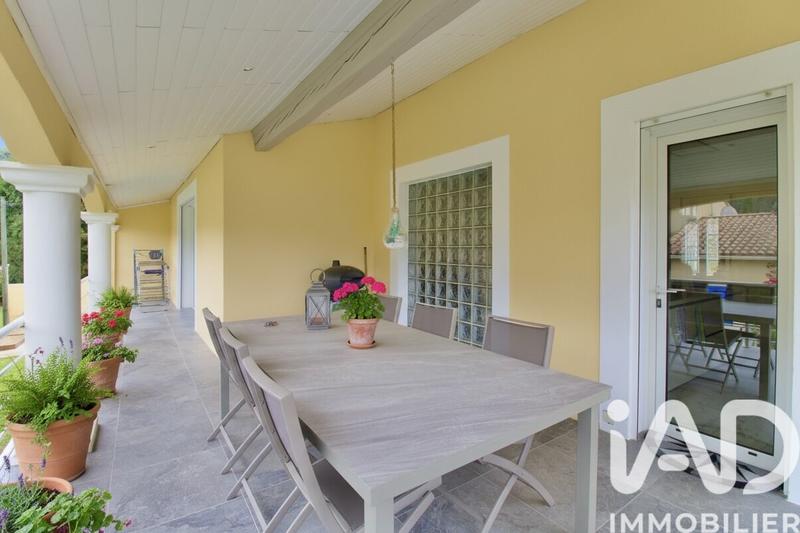 Maison - 145 m² - 5 pièces