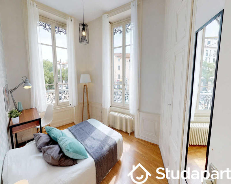 Chambre - 55 m² - 1 pièce