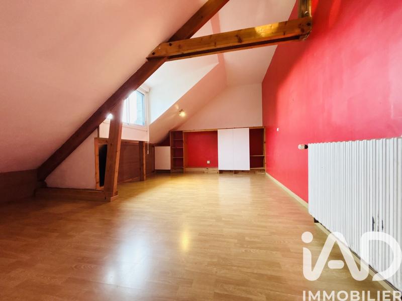 Maison - 162 m² - 8 pièces