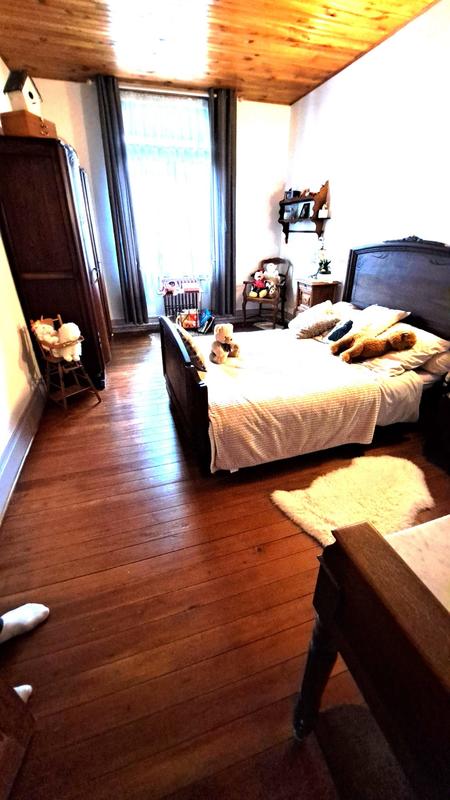 Maison - 202 m² - 6 pièces