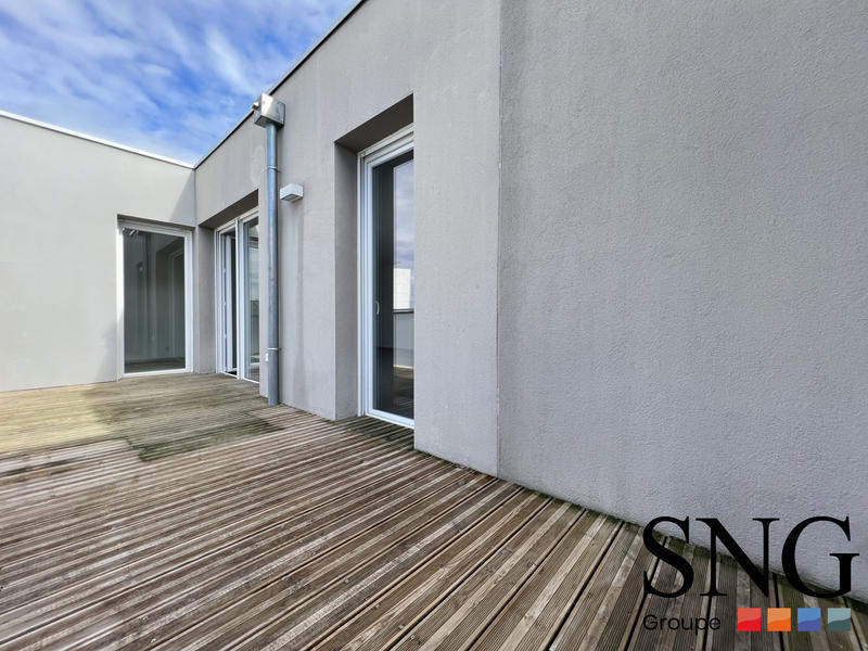 Appartement - 85 m² - 4 pièces