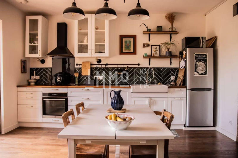 Maison - 98 m² - 4 pièces