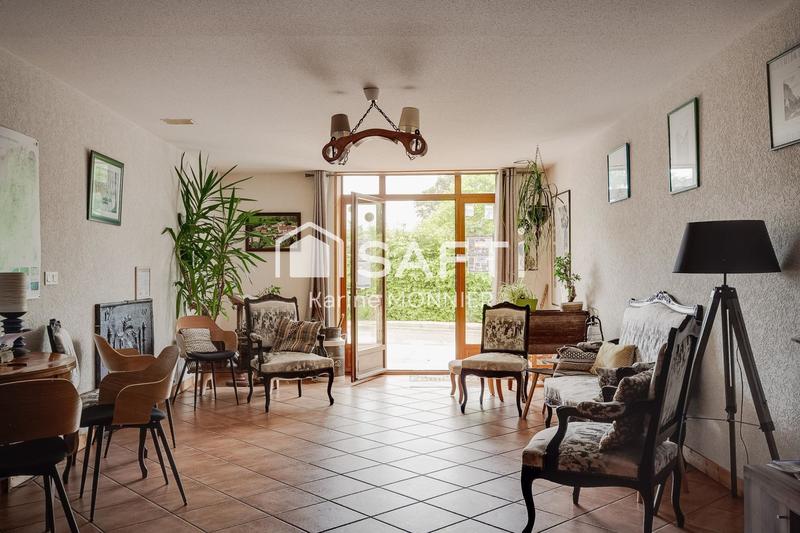 Maison - 548 m² - 16 pièces