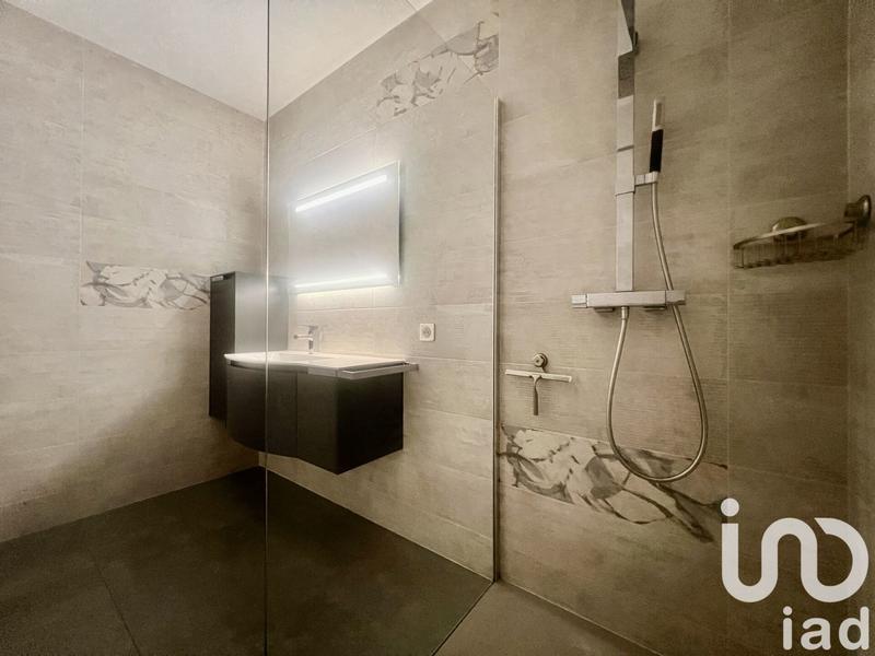 Appartement - 102 m² - 4 pièces