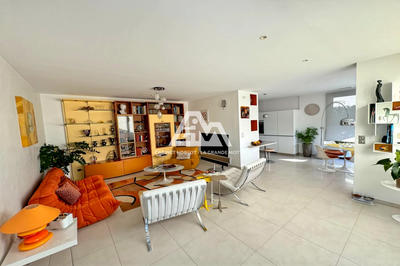 Villa - 179 m² - 6 pièces