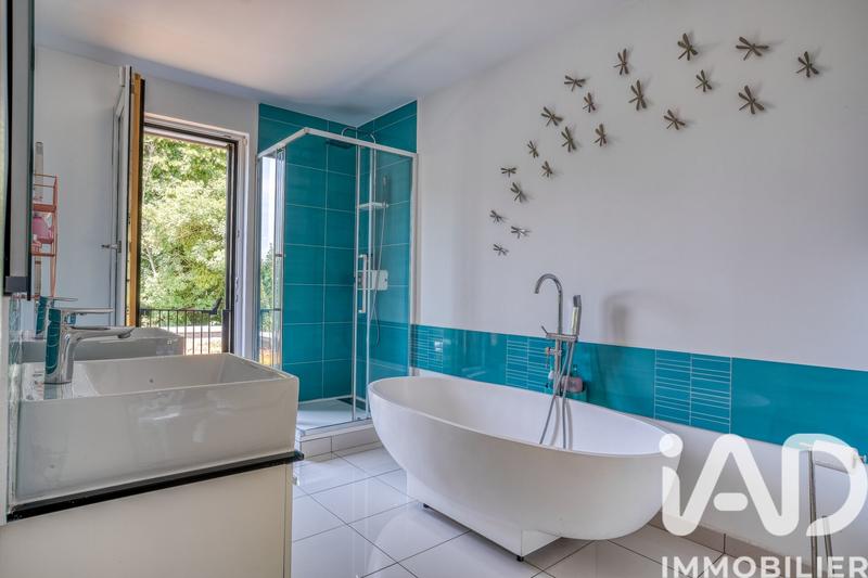 Maison de maîtres - 182 m² - 7 pièces