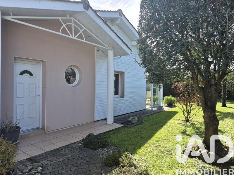 Maison - 130 m² - 6 pièces