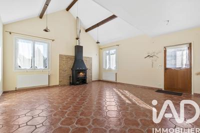 Maison - 93 m² - 5 pièces