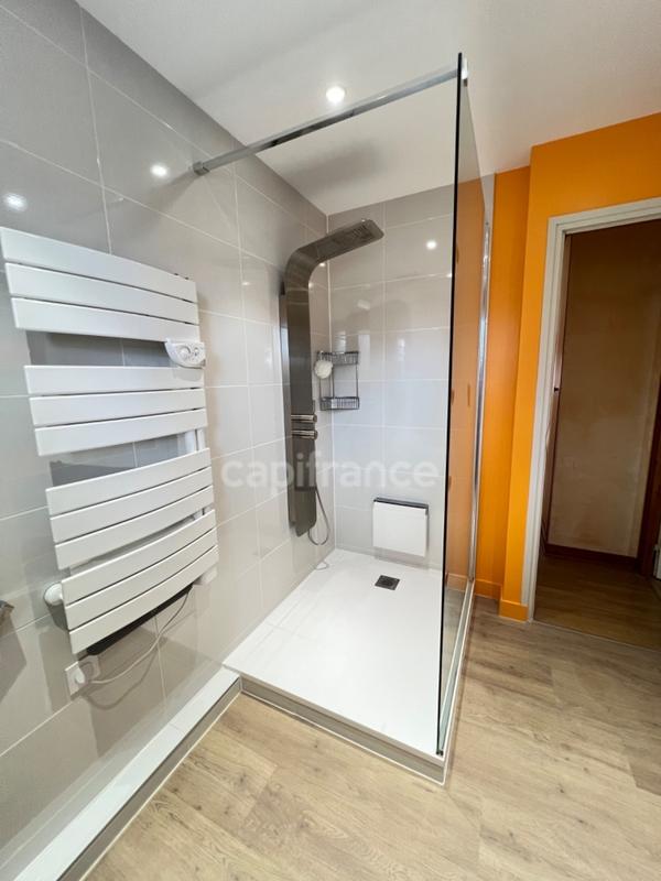 Maison - 138 m² - 6 pièces