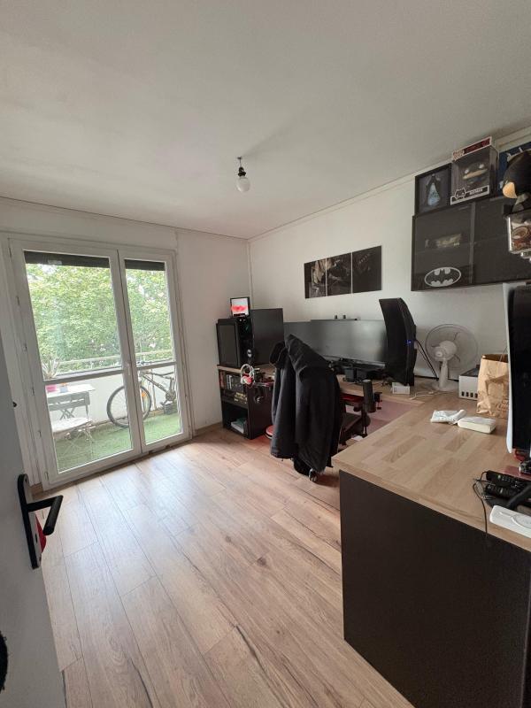 Appartement - 75 m² - 4 pièces