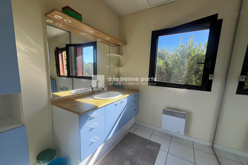 Villa - 194 m² - 5 pièces