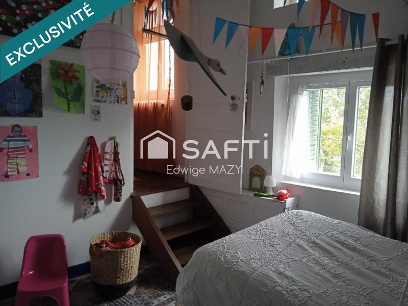 Maison - 140 m² - 6 pièces