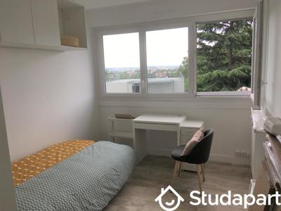 Chambre - 10 m² - 1 pièce