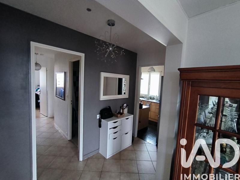 Appartement - 85 m² - 5 pièces