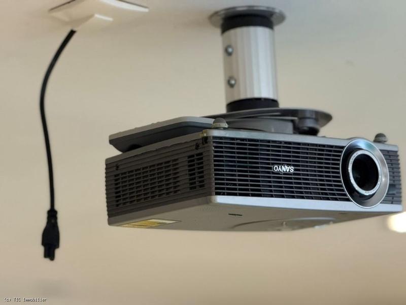 Maison en pierre - 99 m² - 5 pièces