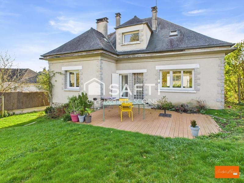 Maison - 160 m² - 8 pièces