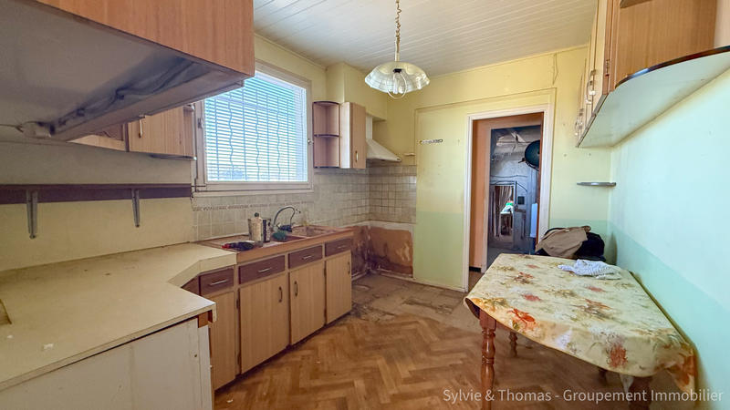 Maison - 93 m² - 4 pièces