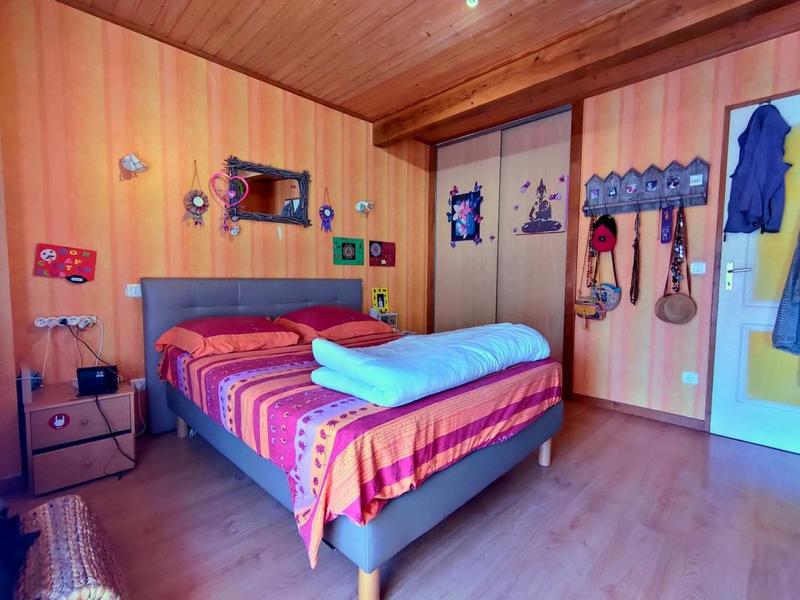 Propriété - 302 m² - 12 pièces