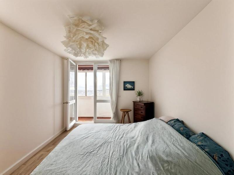 Duplex - 101 m² - 4 pièces