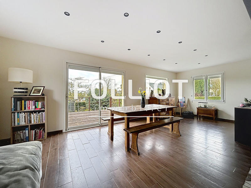 Maison - 130 m² - 7 pièces