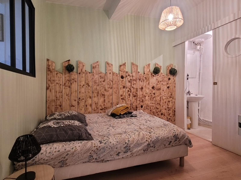 Immeuble - 180 m² - 5 pièces