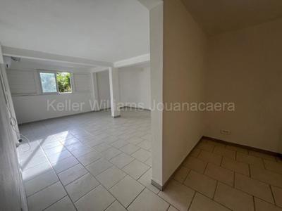 Bureau - 70 m² - 2 pièces