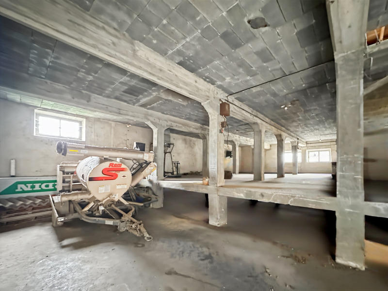 Local d'activité / Entrepôt - 500 m² - 3 pièces