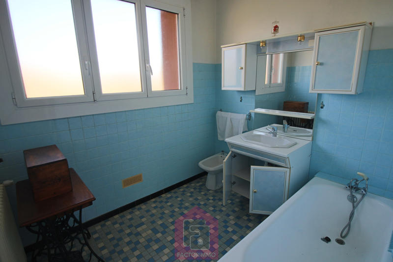 Maison - 127 m² - 6 pièces