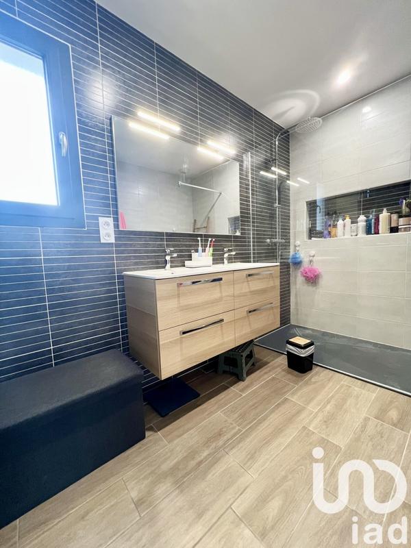 Maison - 94 m² - 4 pièces