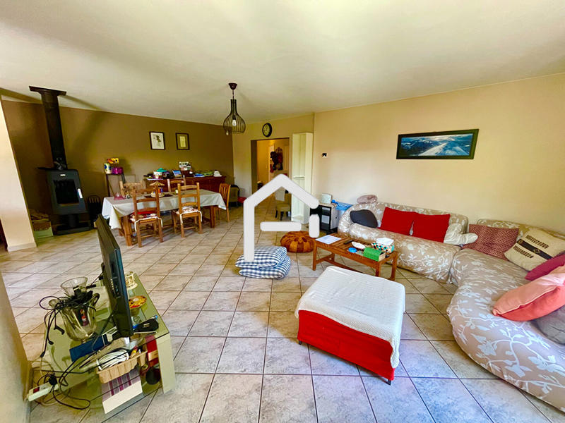 Maison - 158 m² - 7 pièces