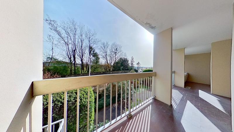 Appartement - 80 m² - 3 pièces