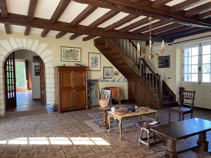 Maison - 285 m² - 7 pièces