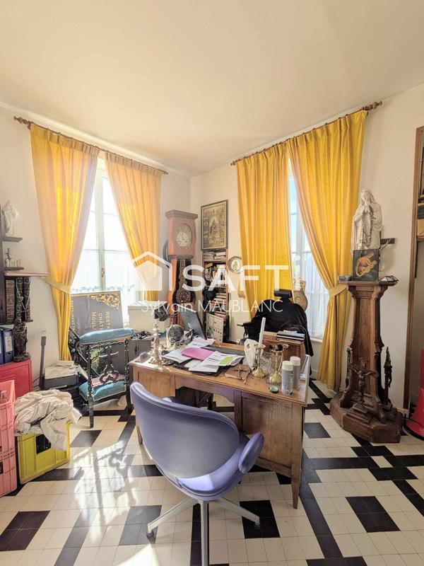 Château - 498 m² - 17 pièces