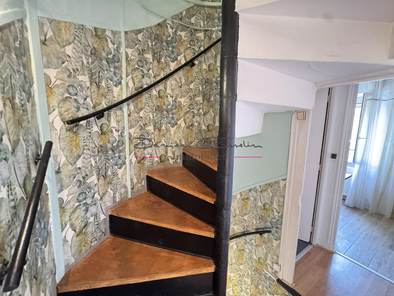 Maison - 132 m² - 8 pièces