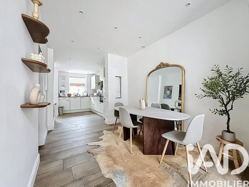 Maison - 80 m² - 4 pièces