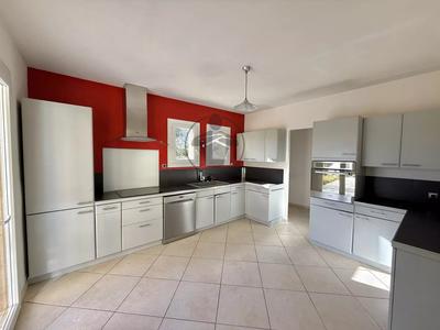 Maison - 173 m² - 7 pièces