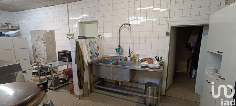 Local commercial - 282 m²