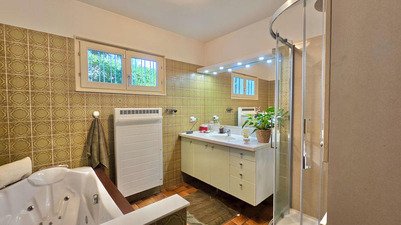 Maison - 132 m² - 8 pièces