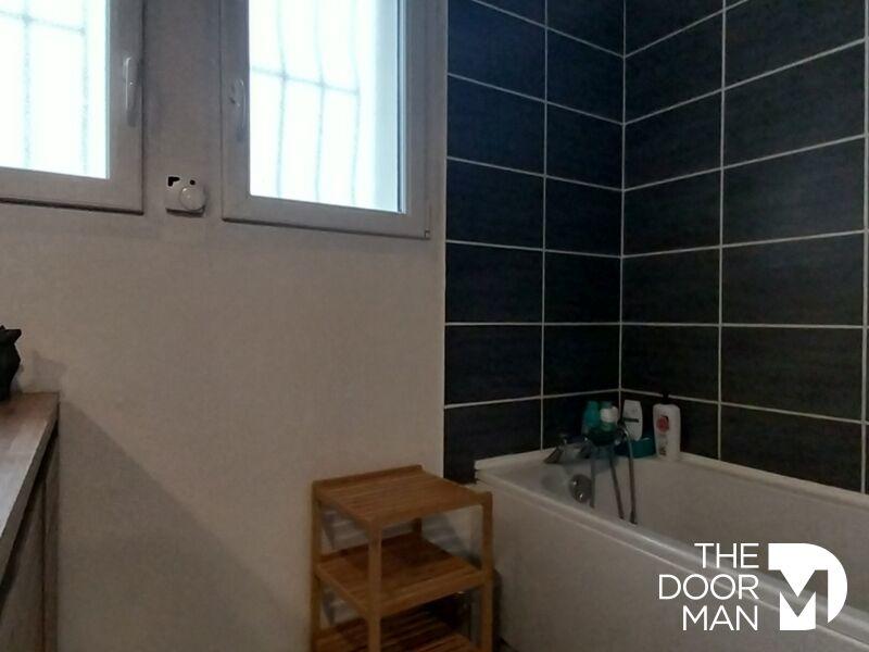 Maison - 92 m² - 5 pièces