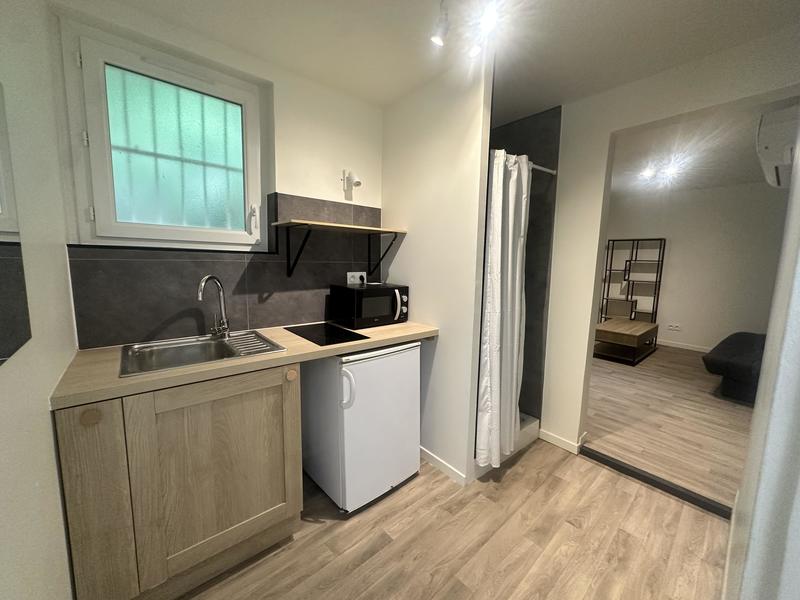 Immeuble - 221 m² - 13 pièces