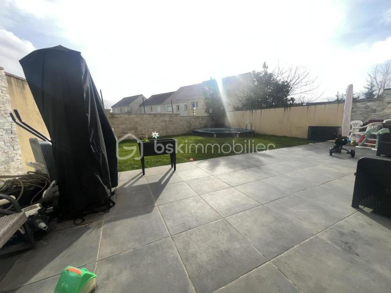 Maison - 170 m² - 10 pièces