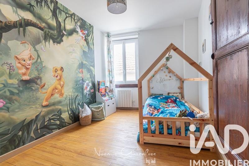 Maison - 157 m² - 7 pièces