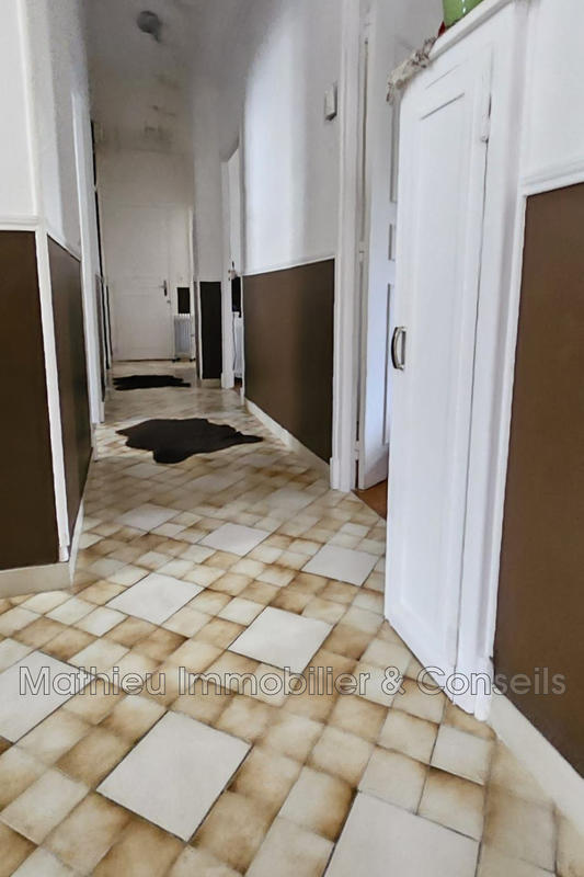 Appartement - 100 m² - 4 pièces