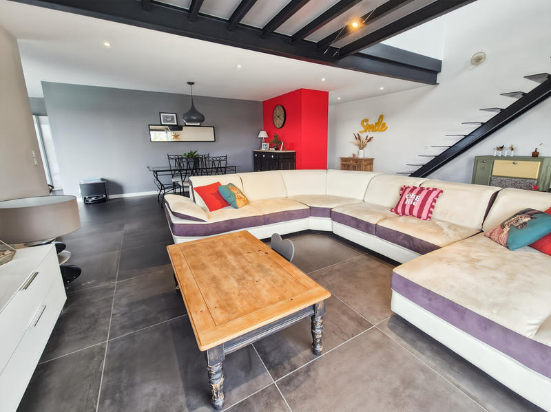 Maison - 175 m² - 6 pièces