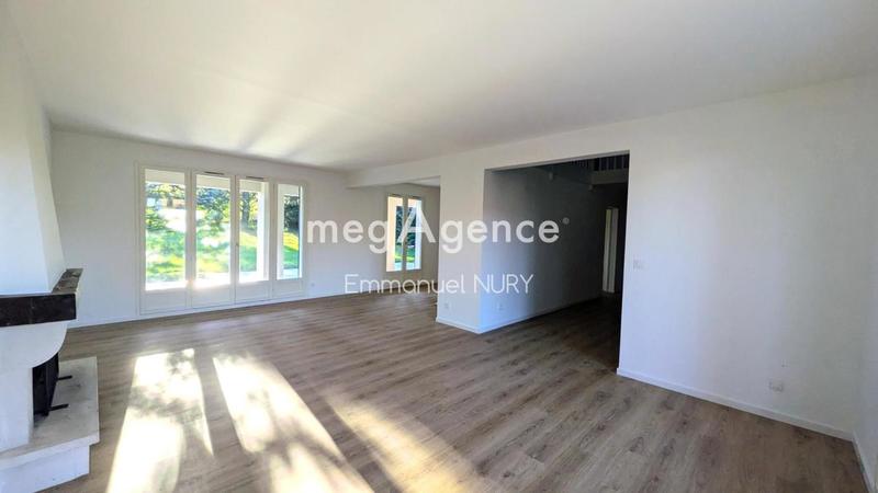 Maison - 178 m² - 8 pièces