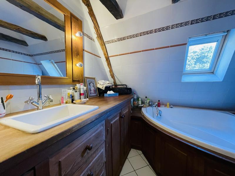 Maison traditionnelle - 140 m² - 5 pièces