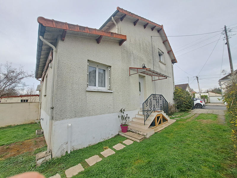 Maison - 102 m² - 5 pièces