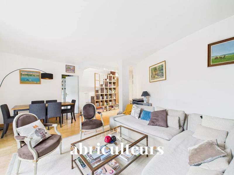 Appartement - 125 m² - 5 pièces