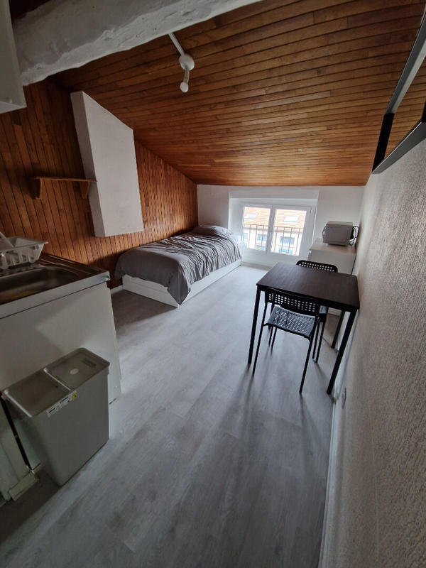 Appartement - 15 m² - 1 pièce