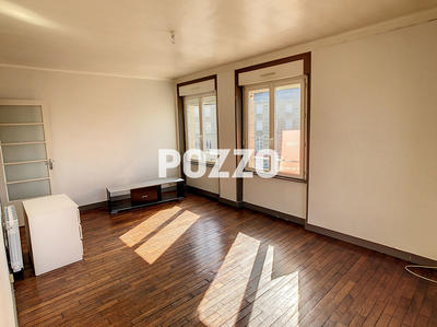 Immeuble - 152 m² - 6 pièces